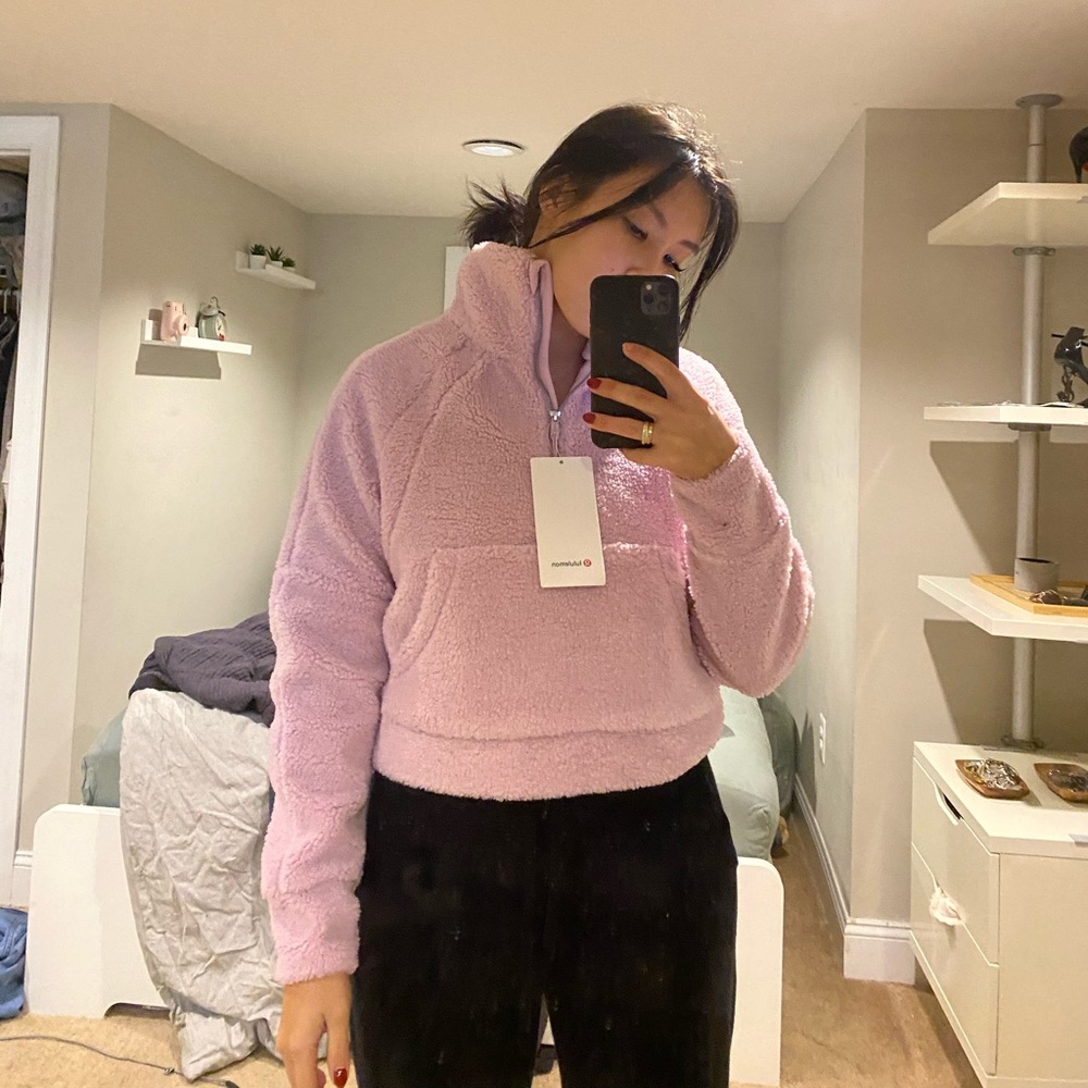 Lululemon Scuba Oversized Fleece Funnel Neck size extra small / small pink peony